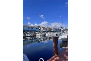 2700 NE 16th St, Pompano Beach, FL 33062 - MLS#F10518832