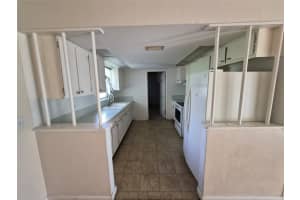 2363 N 2nd Pl, Vero Beach, FL 32962 - MLS#F10518841