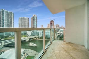 31 SE 5 1807, Miami, FL 33131 - MLS#F10518859