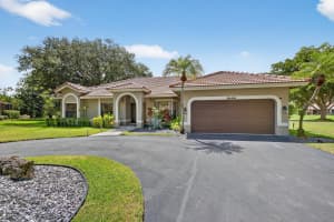8600 NW 54 Street, Coral Springs, FL 33067 - MLS#F10518864