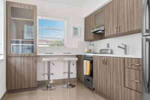 620 NE 2nd Ct 201, Hallandale Beach, FL 33009 - MLS#F10518891