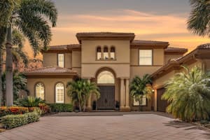 9141 Pineville Dr, Lake Worth