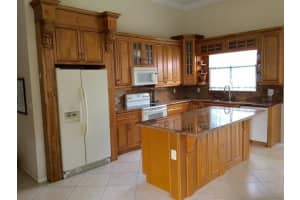 345 SW 188th Ave, Pembroke Pines, FL 33029 - MLS#F10518972