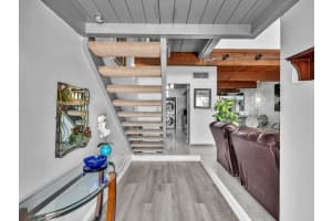 701 E Coco Plum Cir 8, Plantation, FL 33324 Sold 09/18/25