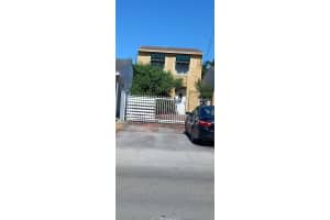 6601 W 16th Ave 6601, Hialeah, FL 33012 - MLS#F10519015