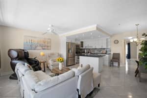 78 Oakridge G 78, Deerfield Beach, FL 33442 Sold 12/12/25