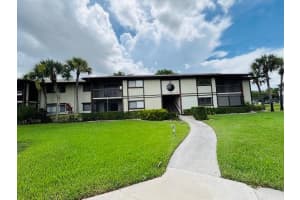 9525 W Mcnab Rd 107, Tamarac