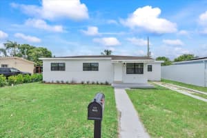 940 Oriental Blvd, Opa Locka, FL 33054 Sold 11/12/25