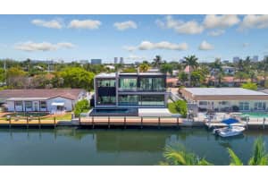 321 SE 14th Ave, Pompano Beach, FL 33060 Sold 08/29/25