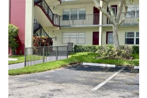 13155 SW 7th Ct 305E, Pembroke Pines, FL 33027 Sold 11/17/25