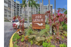 200 Leslie Dr 723, Hallandale Beach
