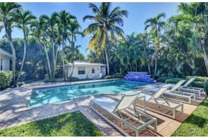 302 Nw 11th St, Delray Beach