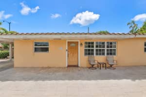 3170 NE 3rd Ave, Pompano Beach, FL 33064 - MLS#F10519158