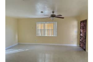 2127 NW 7th St, Fort Lauderdale, FL 33311 - MLS#F10519180