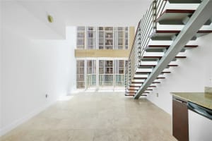 41 Se 5th St 906, Miami