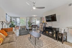 6911 Environ Blvd 5J, Lauderhill, FL 33319 - MLS#F10519184