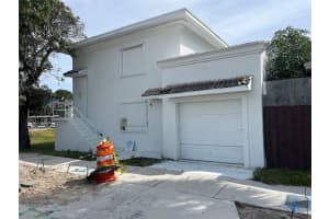 614 N Tamarind Ave West Palm Beach, FL 33401 - Off Market