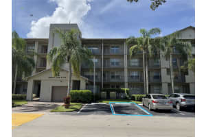 13800 SW 5th Ct 211, Pembroke Pines, FL 33027 - MLS#F10519235