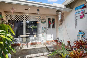 2871 NW 107 terr, Sunrise, FL 33322 Sold 12/16/25