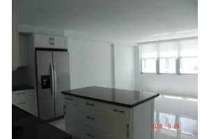 6039 Collins Ave 1222, Miami Beach, FL 33140 - MLS#F10519287