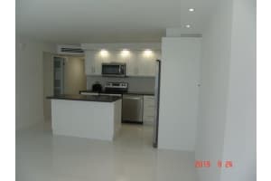 6039 Collins Ave 1222, Miami Beach, FL 33140 - MLS#F10519287