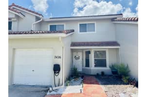 7426 Pinewalk Dr 7426, Pompano Beach