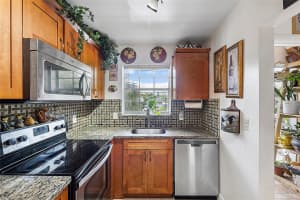 2050 NE 39th Street N202, Lighthouse Point, FL 33064 - MLS#F10519290