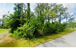 1218 Iris Ave, Sebring, FL 33875 - MLS#F10519297