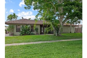 22100 Serenata Circle W, Boca Raton, FL 33433 Sold 09/19/25