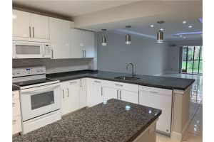 434 Lakeview Dr 105, Weston, FL 33326 - MLS#F10519304