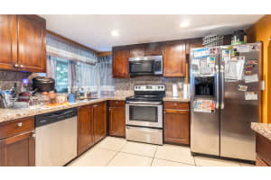 6624 NW 1st Ct, Margate, FL 33063 - MLS#F10519307