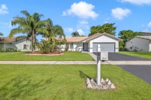 7838 Sunflower Dr, Margate