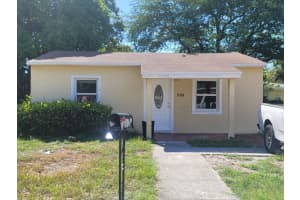 909 NW 16th Ter, Fort Lauderdale, FL 33311 - MLS#F10519319