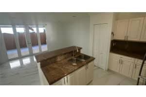 8197 W 36th Ave, Hialeah, FL 33018 - MLS#F10519327