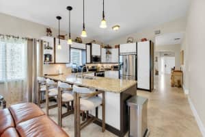 1426 SW 45th Way, Deerfield Beach, FL 33442 - MLS#F10519343