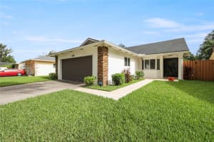 8260 SW 41 Ct, Davie, FL 33328 - MLS#F10519352