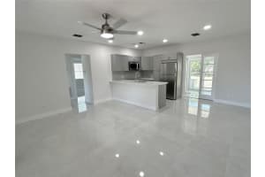 2520 Funston St, Hollywood, FL 33020 - MLS#F10519380