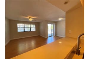 550 S PARK RD 21-8, Hollywood, FL 33021 - MLS#F10519381