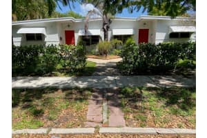 1935 Adams St, Hollywood, FL 33020 - MLS#F10519400