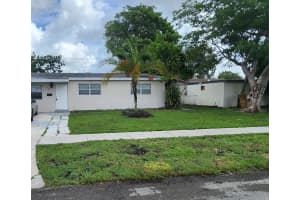 6851 Raleigh Street, Hollywood, FL 33024 Sold 01/07/26