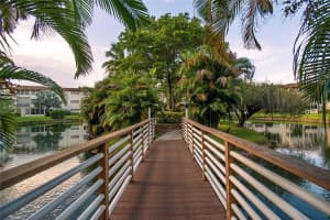5171 W Oakland Park Blvd 207, Lauderdale Lakes, FL 33313 - MLS#F10519429