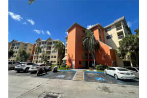 8100 Geneva Way 535, Doral