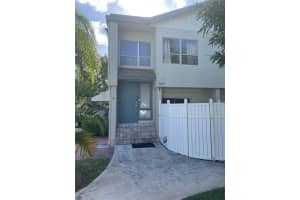 3007 NW 5th Ter, Pompano Beach, FL 33064 - MLS#F10519472