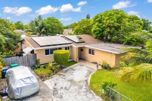 2651 42nd Avenue, Lauderhill, FL 33313 - MLS#F10519481