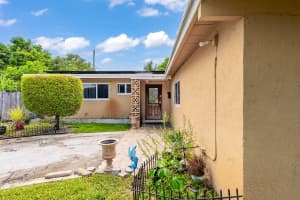 2651 NW 42ND AVE, Lauderhill, FL 33313 - MLS#F10519481