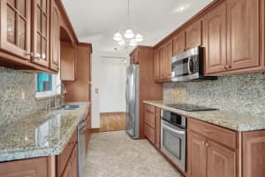 1131 Nw 106th Ave, Plantation