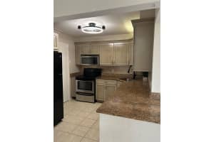 305 N Pompano Beach Blvd 206, Pompano Beach, FL 33062 - MLS#F10519505