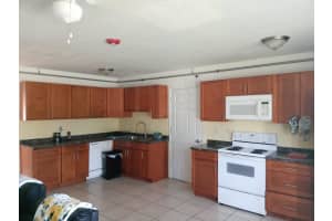 MLS# F10519512, Deerfield Beach, Florida 33064