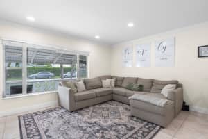 7105 NW 98 Ter, Tamarac, FL 33321 Sold 09/12/25