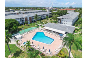 5208 NE 24th Ter F218, Fort Lauderdale, FL 33308 Sold 11/20/25